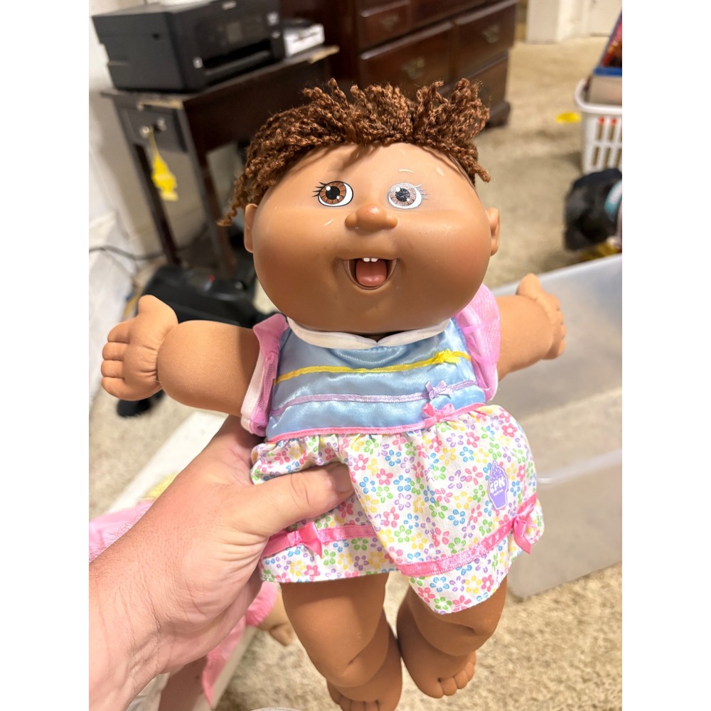 Cabbage Patch Kids 25th Anniversary Doll Play Along 2007 Brown Yarn Hair Girl